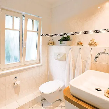 Holiday home Ostseeferienpark Seepferdchen Haus Usedom 6D